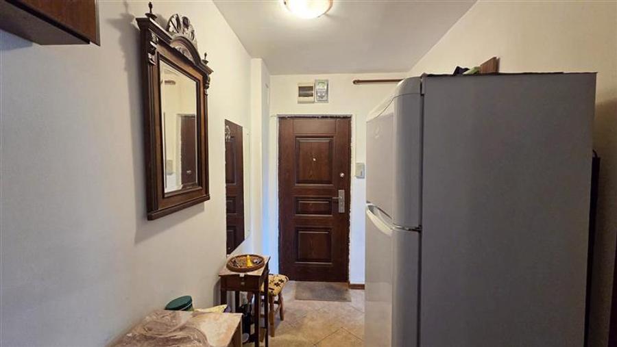 Apartament cu 2 camere decomandat în Blașcovici