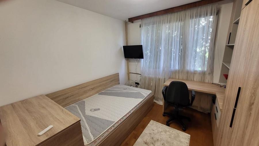Apartament cu 3 camere în Apusului