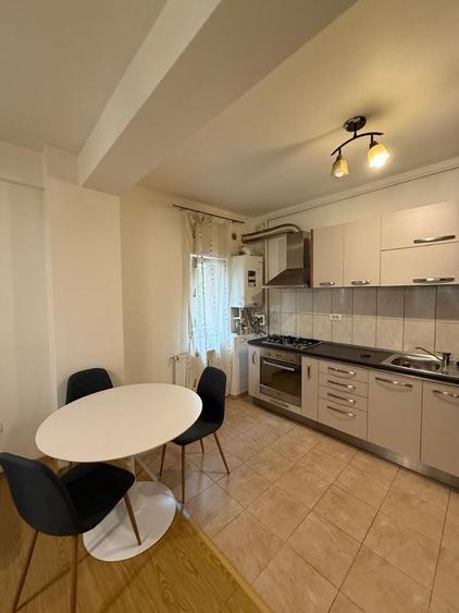 Apartament cu 2 camere semidecomandat în Chiajna