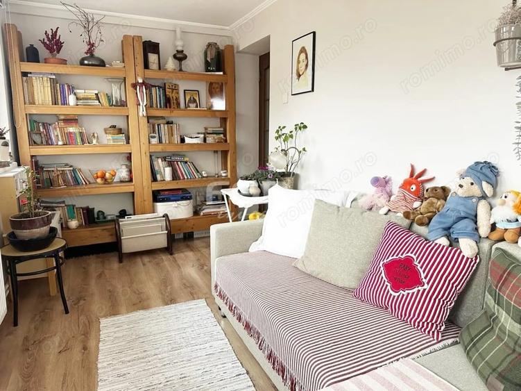 Apartament cu 3 camere în Ultracentral