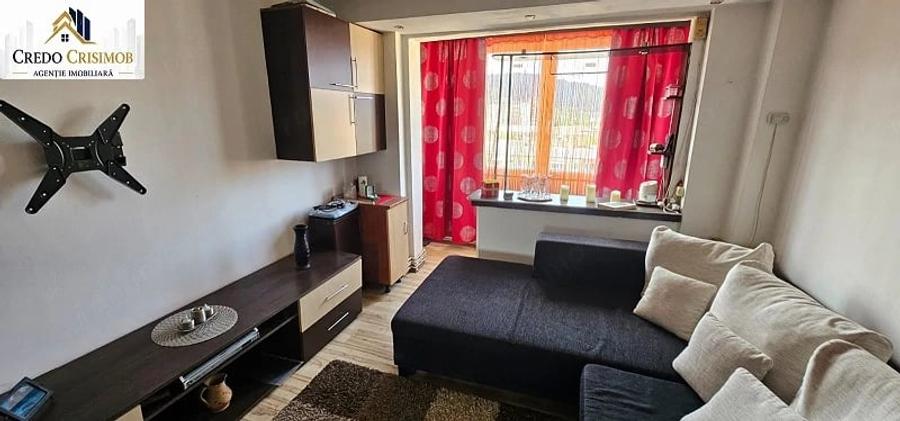 Apartament cu 2 camere semidecomandat în Micro I