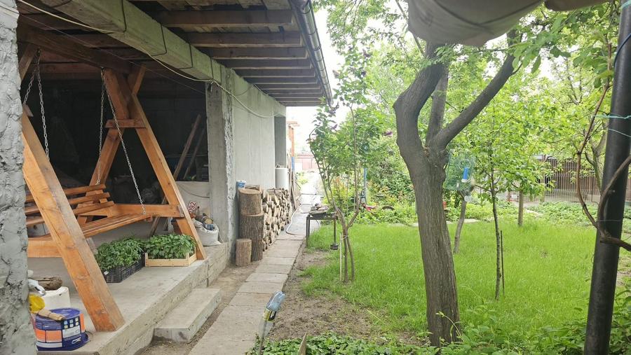 Casă individuală cu 3 camere cu Canalizare în Pechea