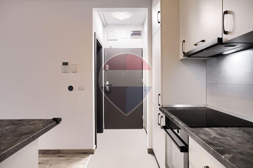 Apartament cu 2 camere semidecomandat, mobilat în UTA