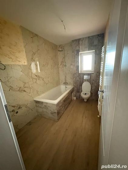 Casă cu 4 camere cu Teren 300 Mp în Central