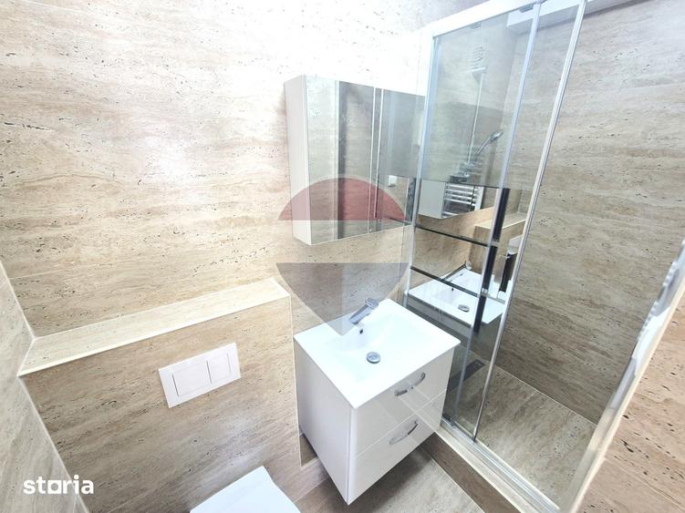 Apartament cu 2 camere decomandat, mobilat în Central