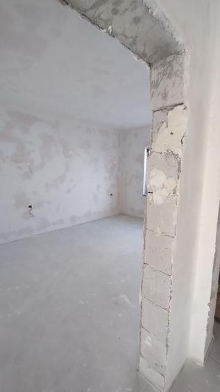 Casă individuală cu 4 camere cu Canalizare în Valu lui Traian