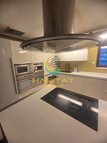 Apartament cu 3 camere decomandat în Cotroceni
