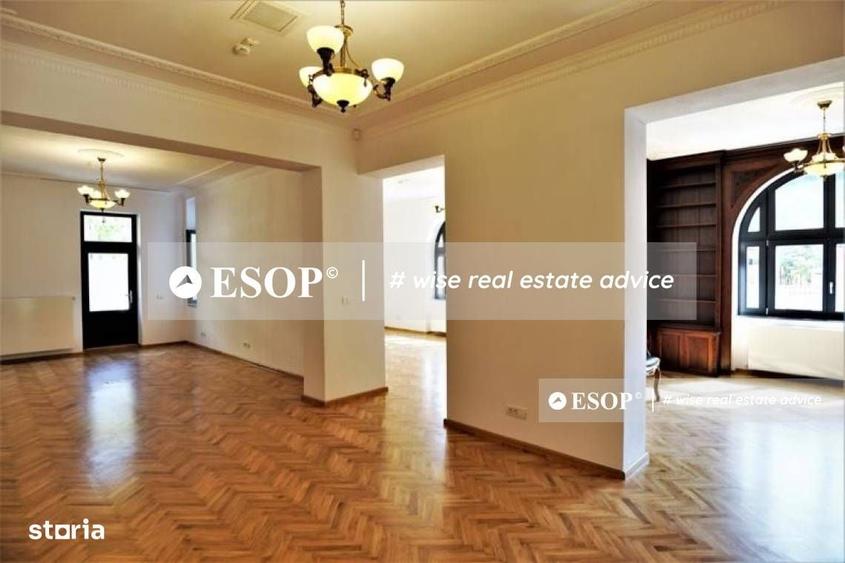 Casă cu 4 camere cu Teren 473 Mp în Romană