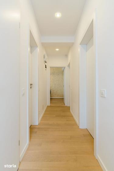 Casă cu 4 camere cu Teren 345 Mp în Tunari