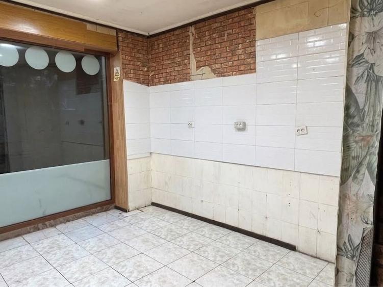 Spațiu comercial, de 50 mp, în Lizeanu