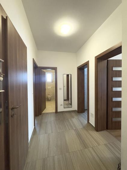 Apartament cu 2 camere decomandat în Giroc