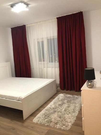 Apartament cu 2 camere decomandat în Vitan