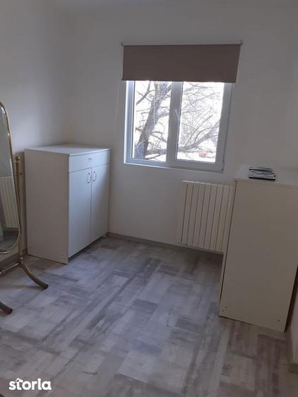Apartament cu 2 camere în Craiovița Nouă