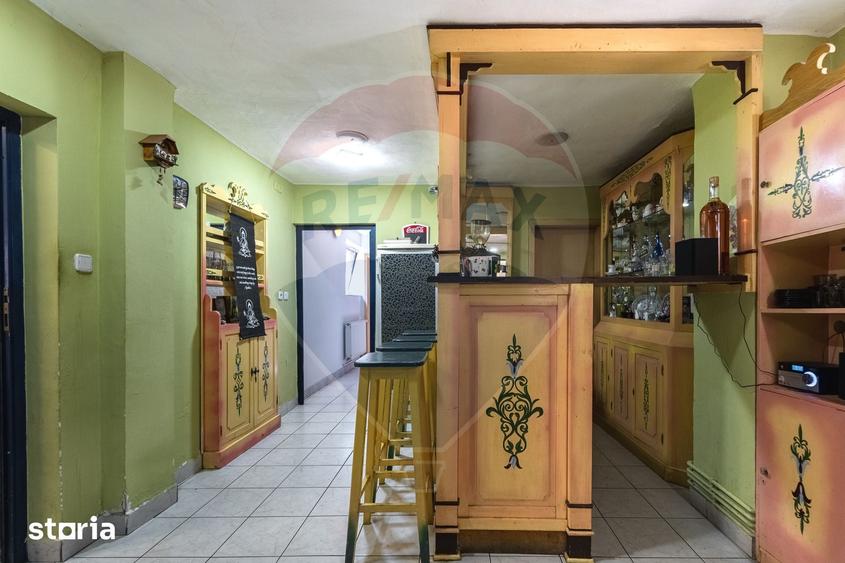 Spațiu comercial, de 814.8 mp, în Centrul Istoric