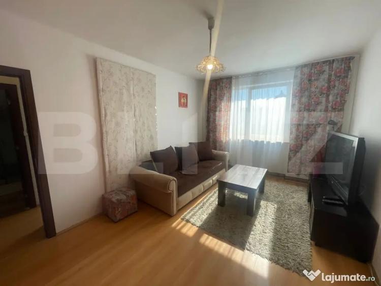 Apartament cu 2 camere semidecomandat în Horea