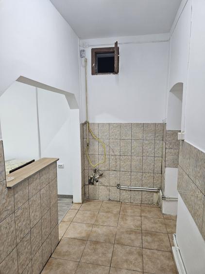Casă cu 2 camere în Calea Clujului