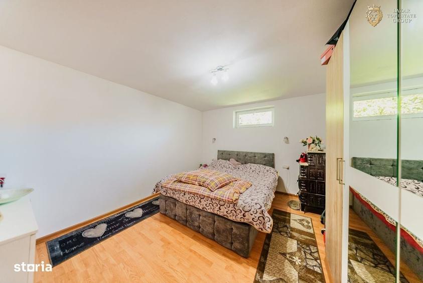 Casă cu 3 camere cu Teren 2880 Mp în Central