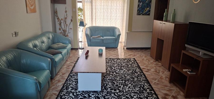 Apartament cu 3 camere decomandat în Ultracentral