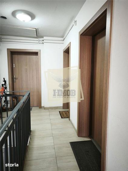 Apartament cu 3 camere, mobilat în Central