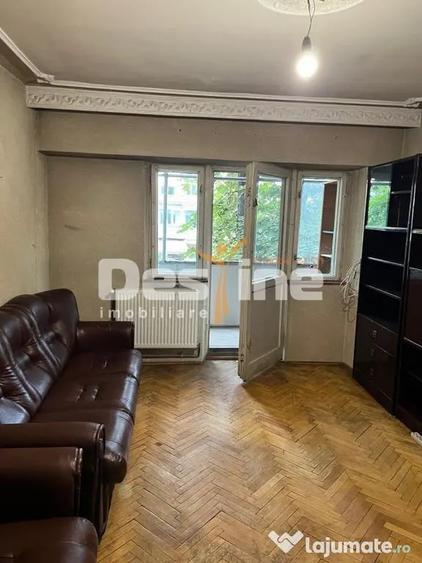 Apartament cu 3 camere decomandat în Central
