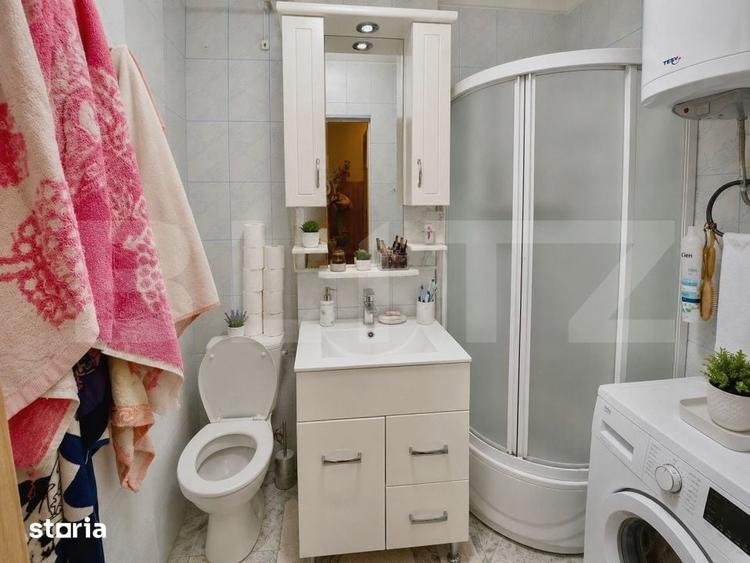 Apartament cu 2 camere în Micro 15