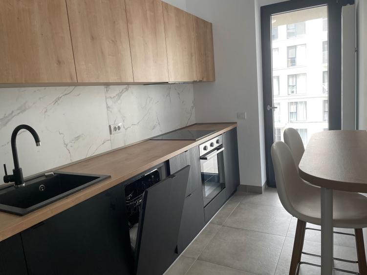 Apartament in Silk District | 2 camere decomandat | 56,5 mp + balcon 13,2 mp - 2