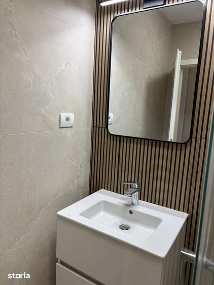 Apartament cu 3 camere în Est