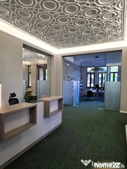 Casă cu 7 camere cu Teren 1266 Mp în Romană