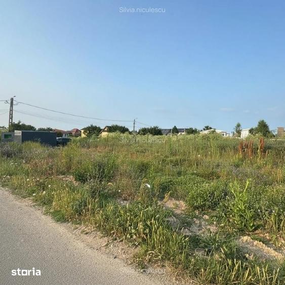 Teren de 1111 mp, în Limanu
