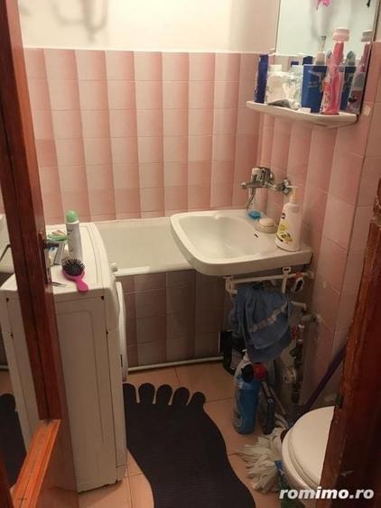 Garsonieră decomandată în Soarelui