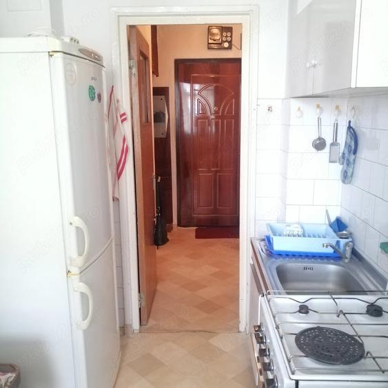 Apartament cu 2 camere semidecomandat în Exterior Vest