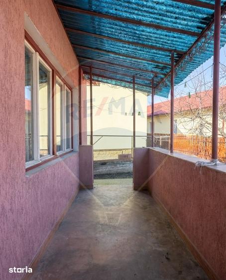 Casă cu 3 camere cu Teren 314 Mp în Central
