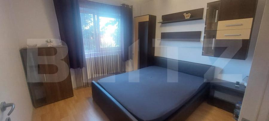 Apartament cu 3 camere decomandat în Nufărul