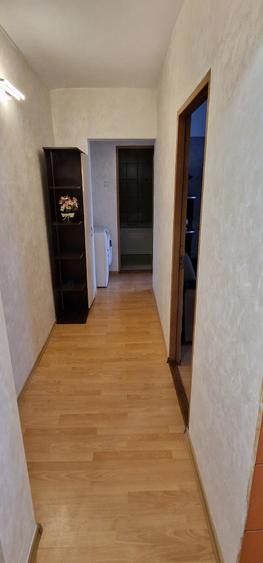 Apartament cu 2 camere decomandat în Micro 20
