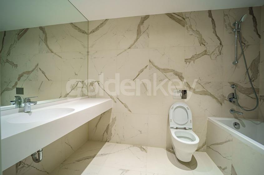 Apartament cu 4 camere semidecomandat, mobilat în Aviației