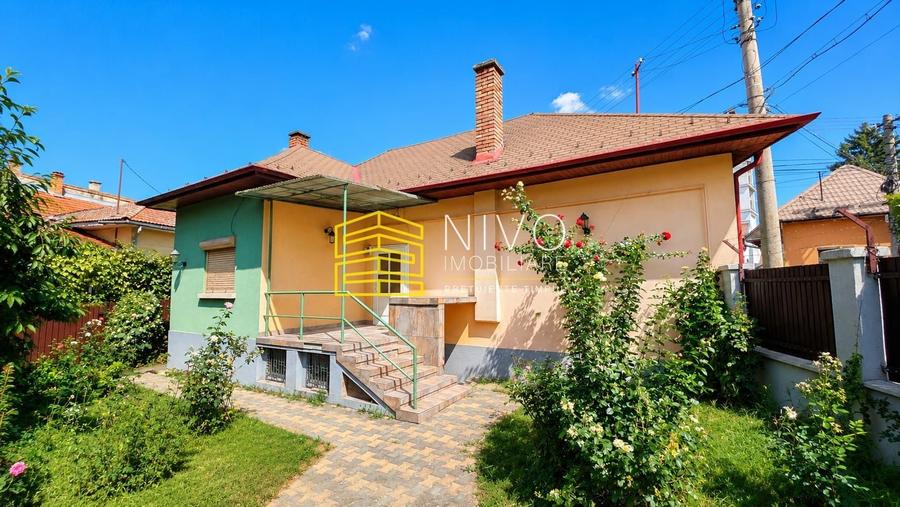 Casă individuală cu 2 camere cu Canalizare în Dâmbu Pietros