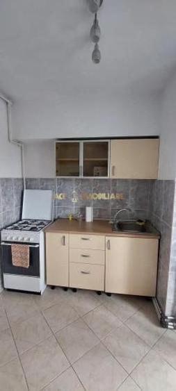 Apartament cu 2 camere decomandat, mobilat în Nerva Traian