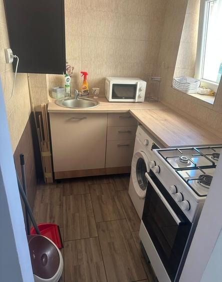Berceni, str. Resita, ac, tv, renovat acum! - 8