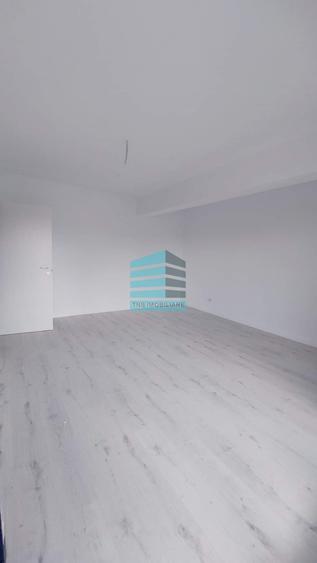 Apartament cu 3 camere în Titan