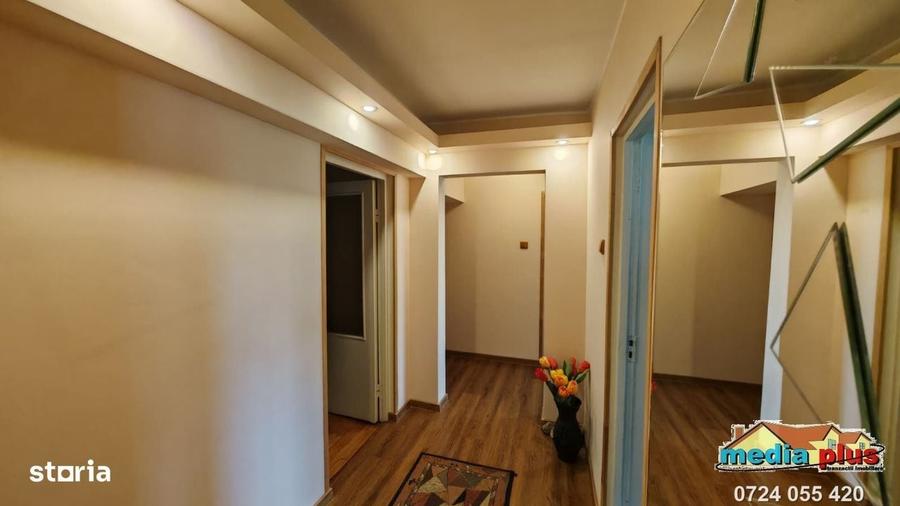 Apartament cu 3 camere decomandat, Tiglina II - 10