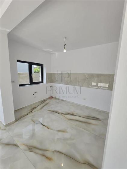 GIROC - CASA INDIVIDUALA - GARAJ - TOATE UTILITATILE - ZONA EXCELENTA - TOATE UT - 7