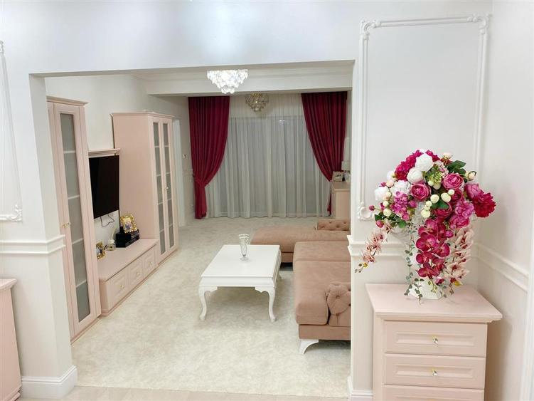 Penthouse cu 3 camere decomandat, mobilat în Obcini