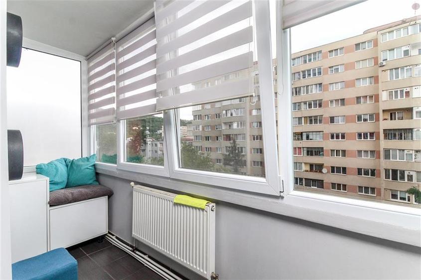 Apartament cu 3 camere semidecomandat, mobilat în Grigorescu