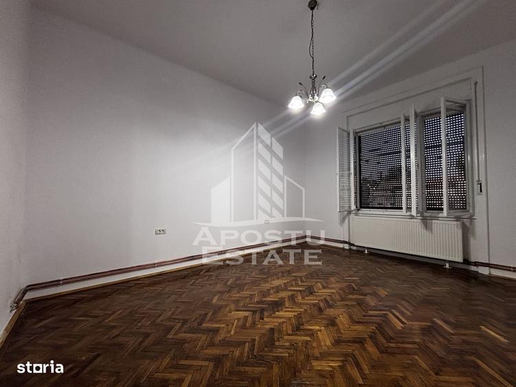 Apartament cu 3 camere în Iosefin
