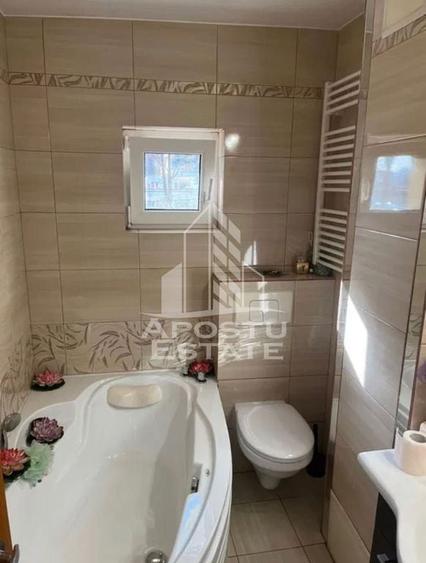 Apartament cu 3 camere decomandat în Aradului — fotografia 3