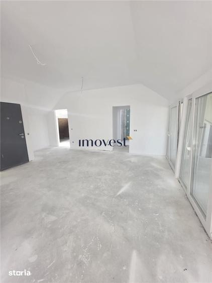 Apartament cu 3 camere decomandat în Titulescu