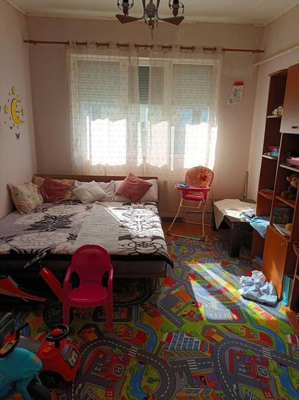 Apartament cu 2 camere semidecomandat în Vladimirescu