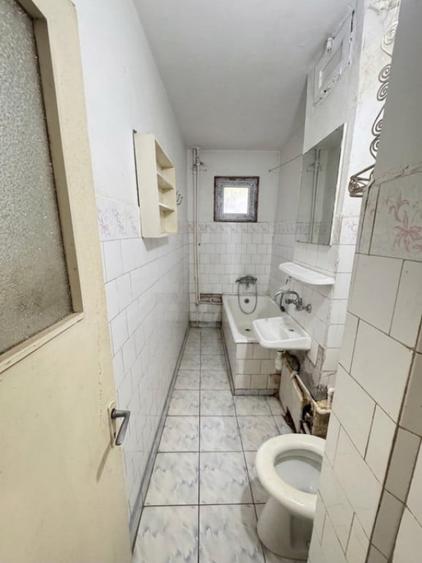 Apartament 2 camere semidecomandat, Constan?a KM 4-5 | - 6
