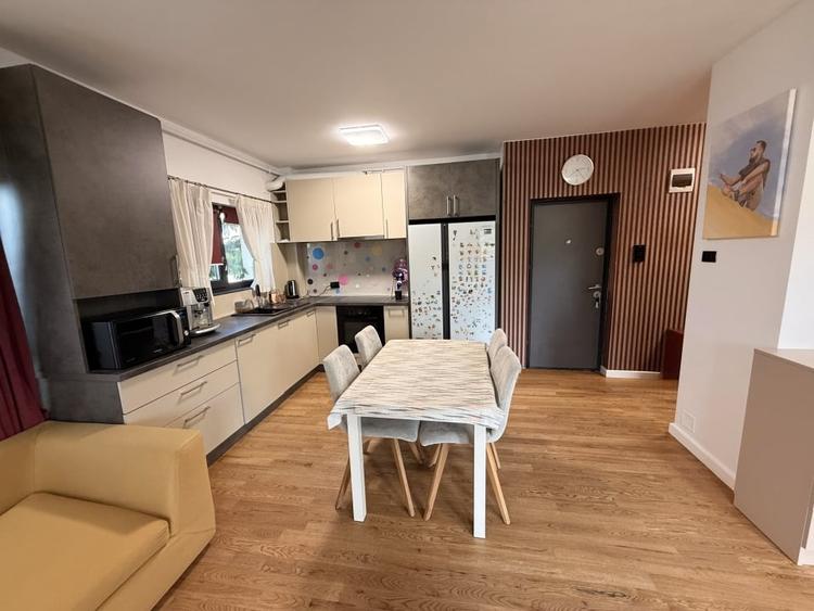 Apartament cu 2 camere decomandat, mobilat în Borhanci