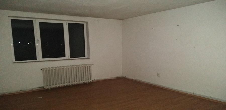 Apartament cu 3 camere în Târgu Neamț